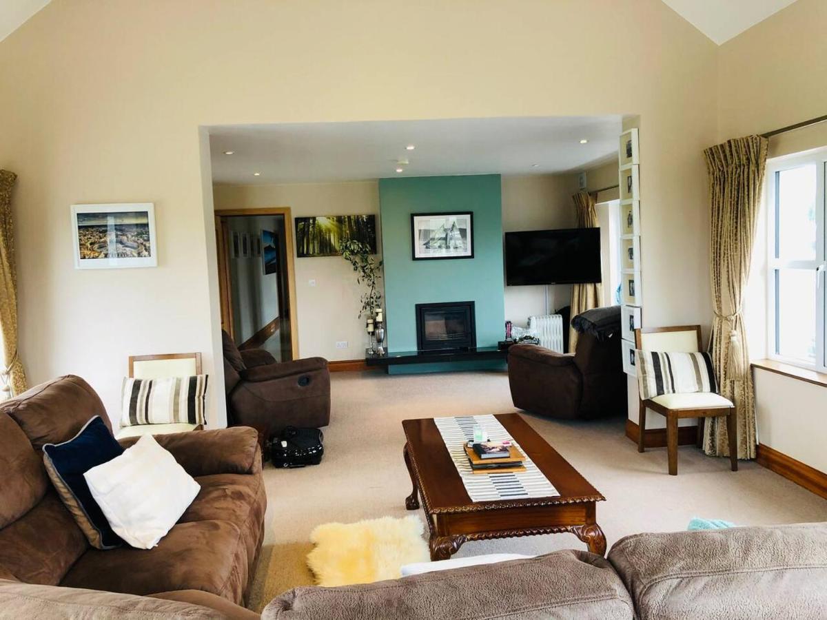 Connemara. 3 Bedroom, 8 Bed, Holiday Home Galway Eksteriør bilde