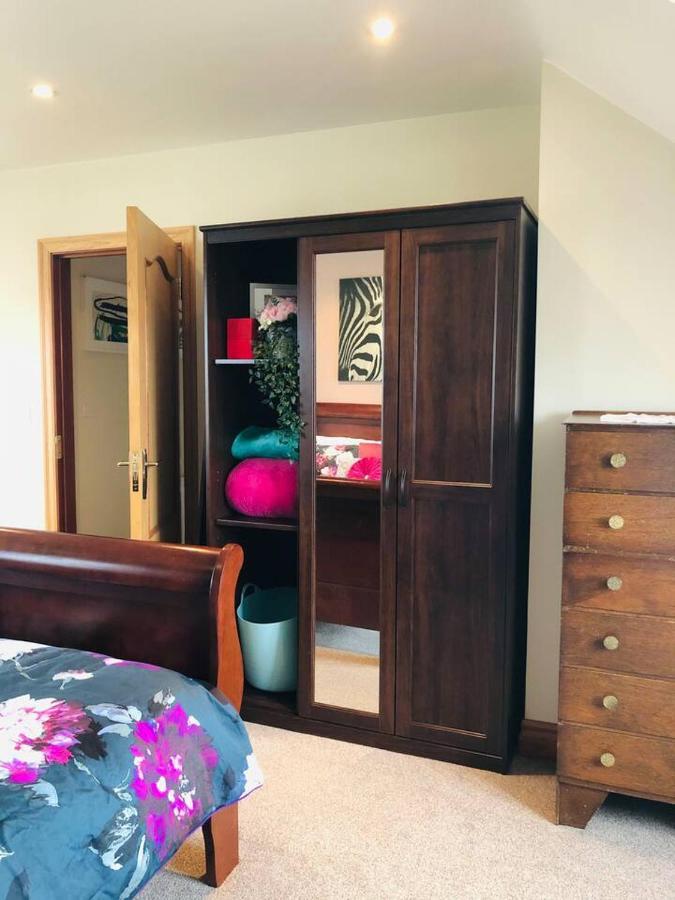 Connemara. 3 Bedroom, 8 Bed, Holiday Home Galway Eksteriør bilde