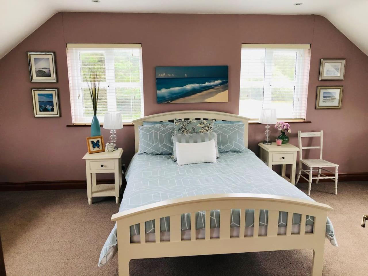 Connemara. 3 Bedroom, 8 Bed, Holiday Home Galway Eksteriør bilde